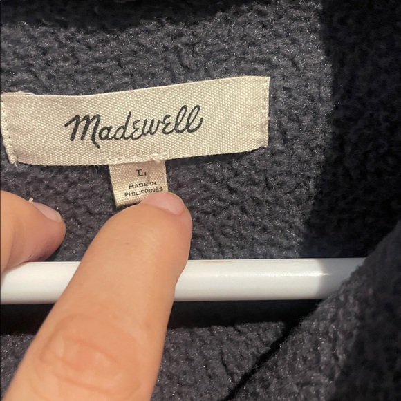 Madewell Re)sourced Sherpa Popover Top - Picture 10 of 12